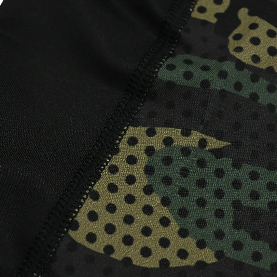 Rashguard short sleeve Pretorian "Woodland Camo"